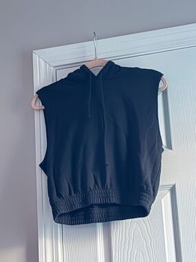 aerie Black Sleeveless Hooded Crop Sweatshirt